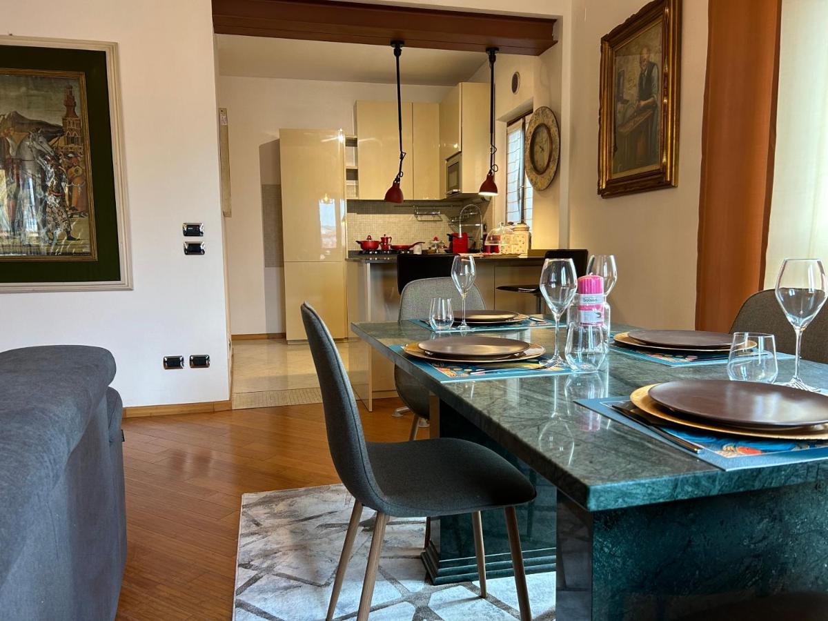 Castelvecchio Apartment Верона Екстер'єр фото